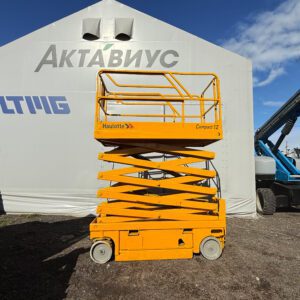 Аренда самоходного электрического ножничного подъемника Haulotte Compact 12 с рабочей высотой 11,75 м в Минске